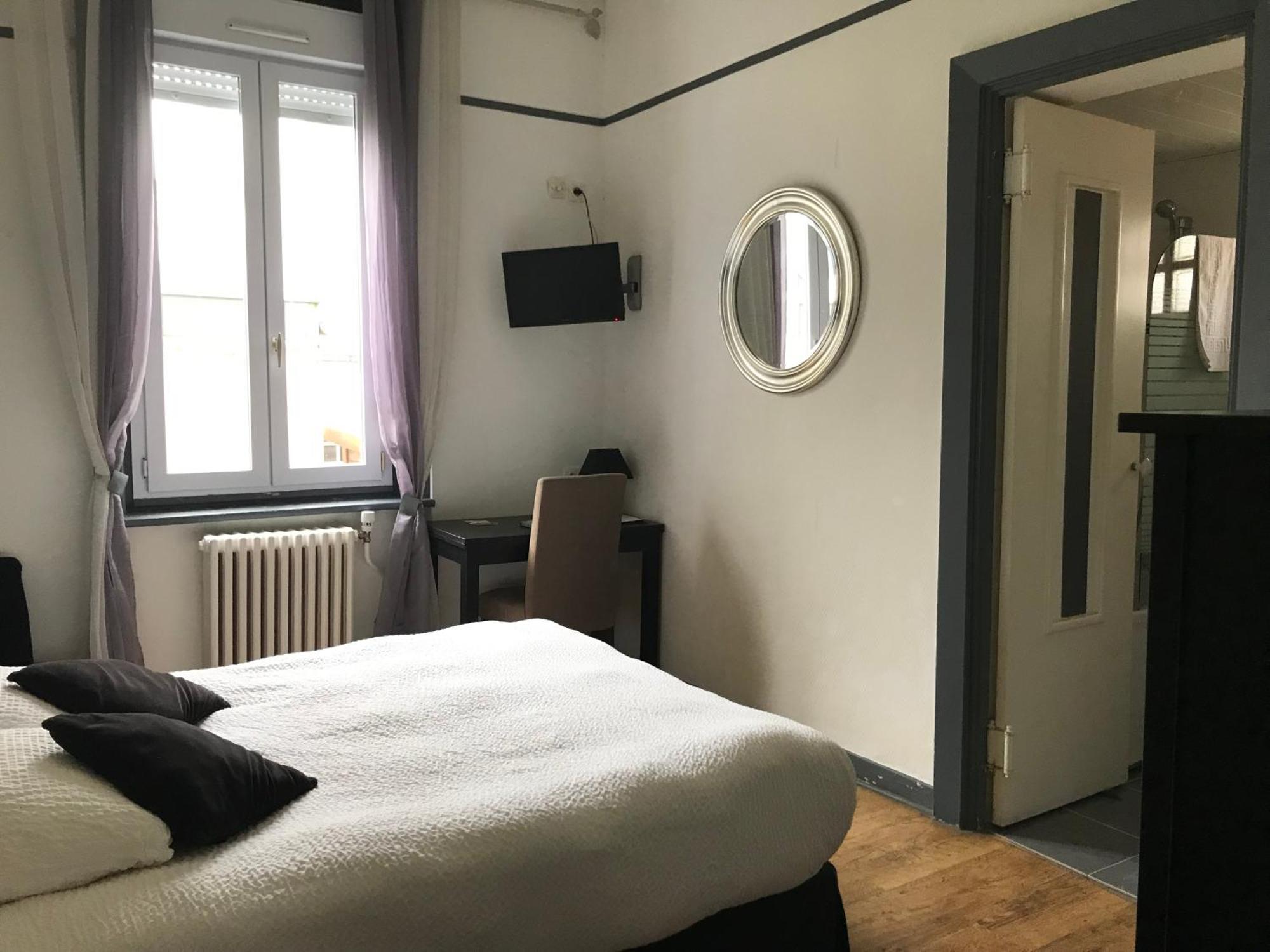Hotel Logis Hotel & Restaurant 