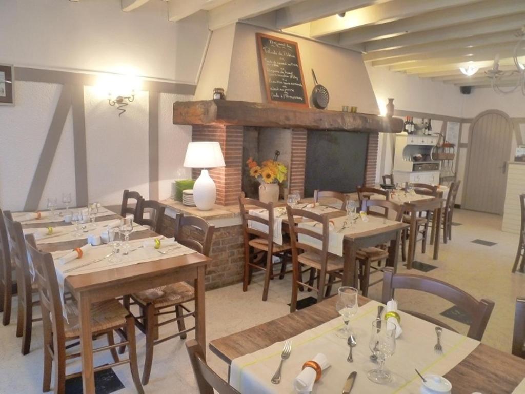 Hotel Logis Hotel & Restaurant 